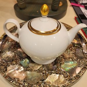 Bareuther Bavaria Germany ceramic Teapot